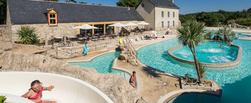 Aquatic area of the Lanniron campsite in Quimper