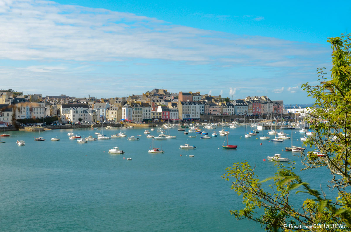 guidage-en-cornouaille-douarnenez-vue-sur-le-port-photo-crtb-GUILLAUDEAU-Donatienne-1