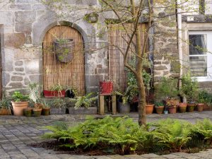 visite-guidee-quimper-les-chemins-de-traverse-rue-treuz