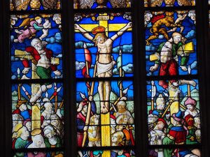 visit to the stained-glass windows of saint-mathieu-church-16.01