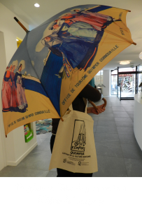 pannel-boutique-tote-bag-and-umbrella